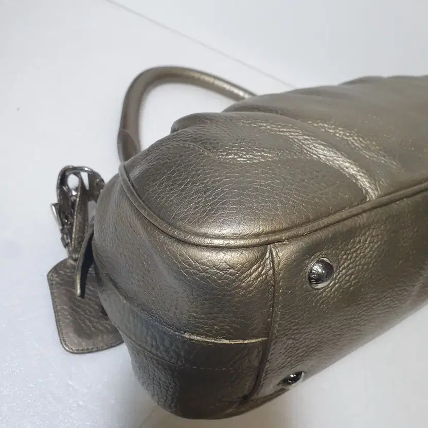 Prada Genuine Leather Tote Bag - Elegant & Authentic thumbnail 8