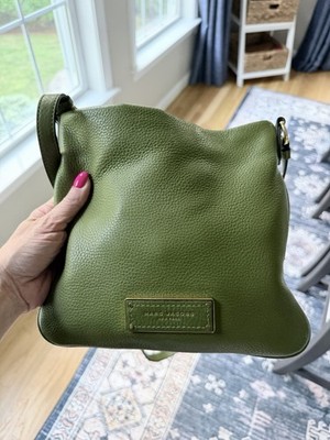 Marc Jacobs Green Pebbled Shoulder Bag Zip Closure Logo Plaque Gold Hardware