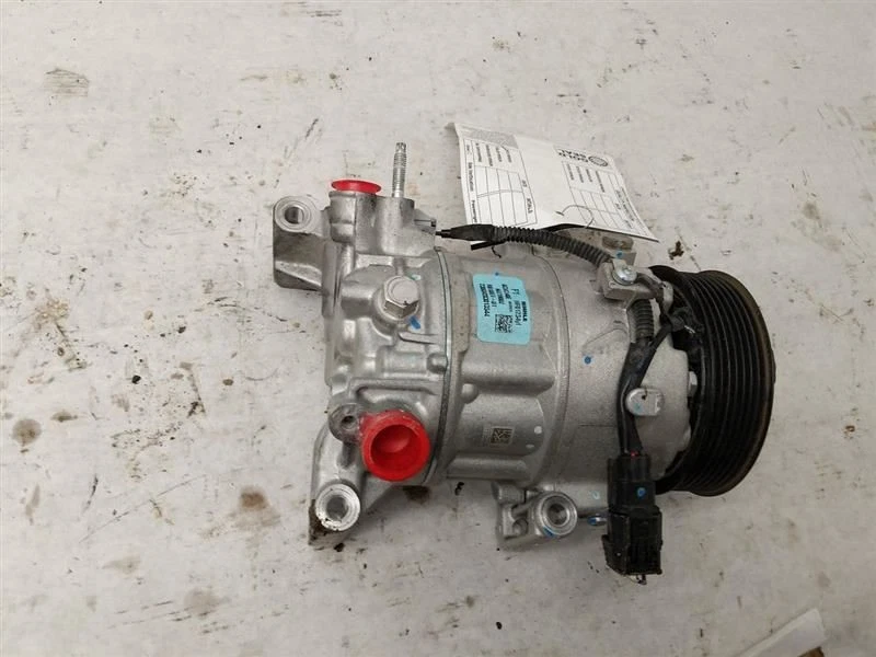Honda Civic 2023 AC Compressor 2788546 - Image 2 of 4