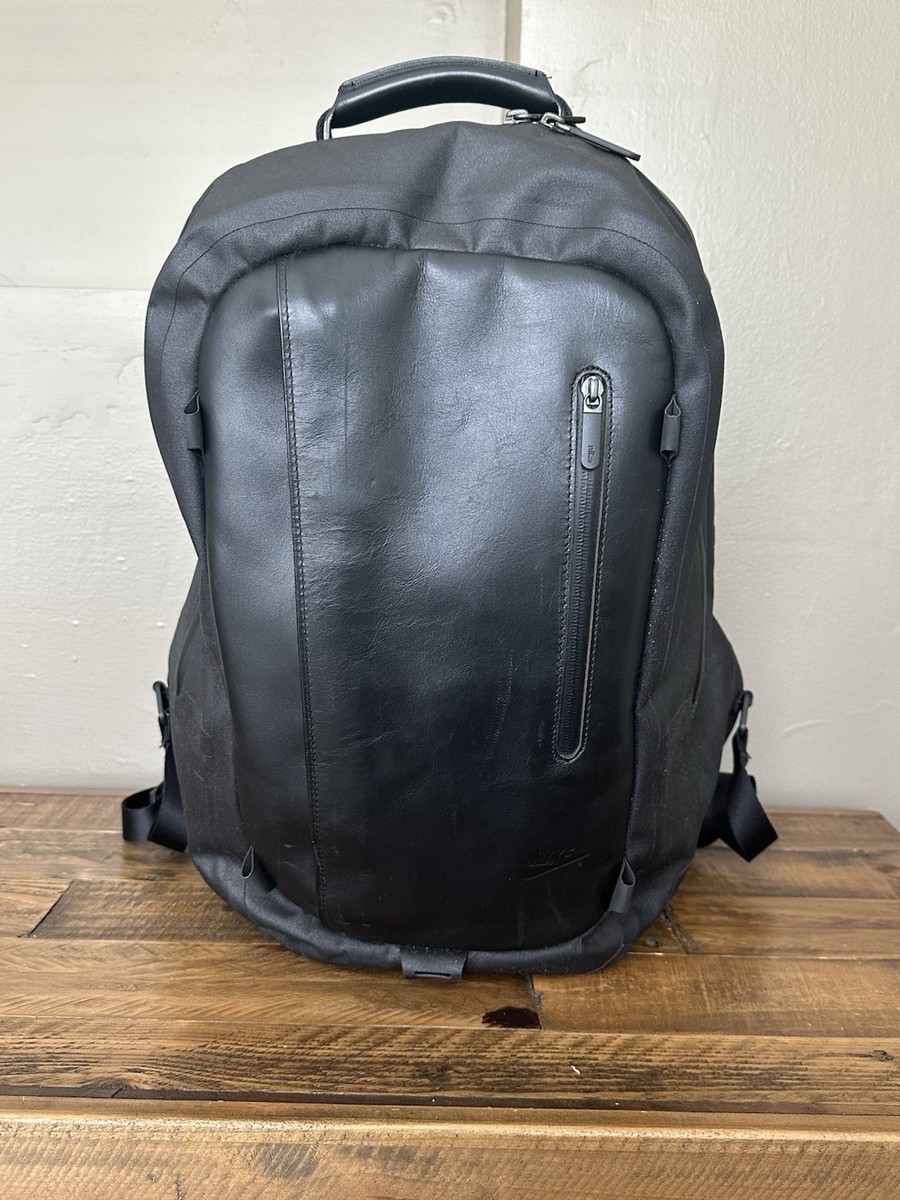 Nike Cheyenne 2000 Black Leather Backpack 50cm x 40cm x 20cm Used