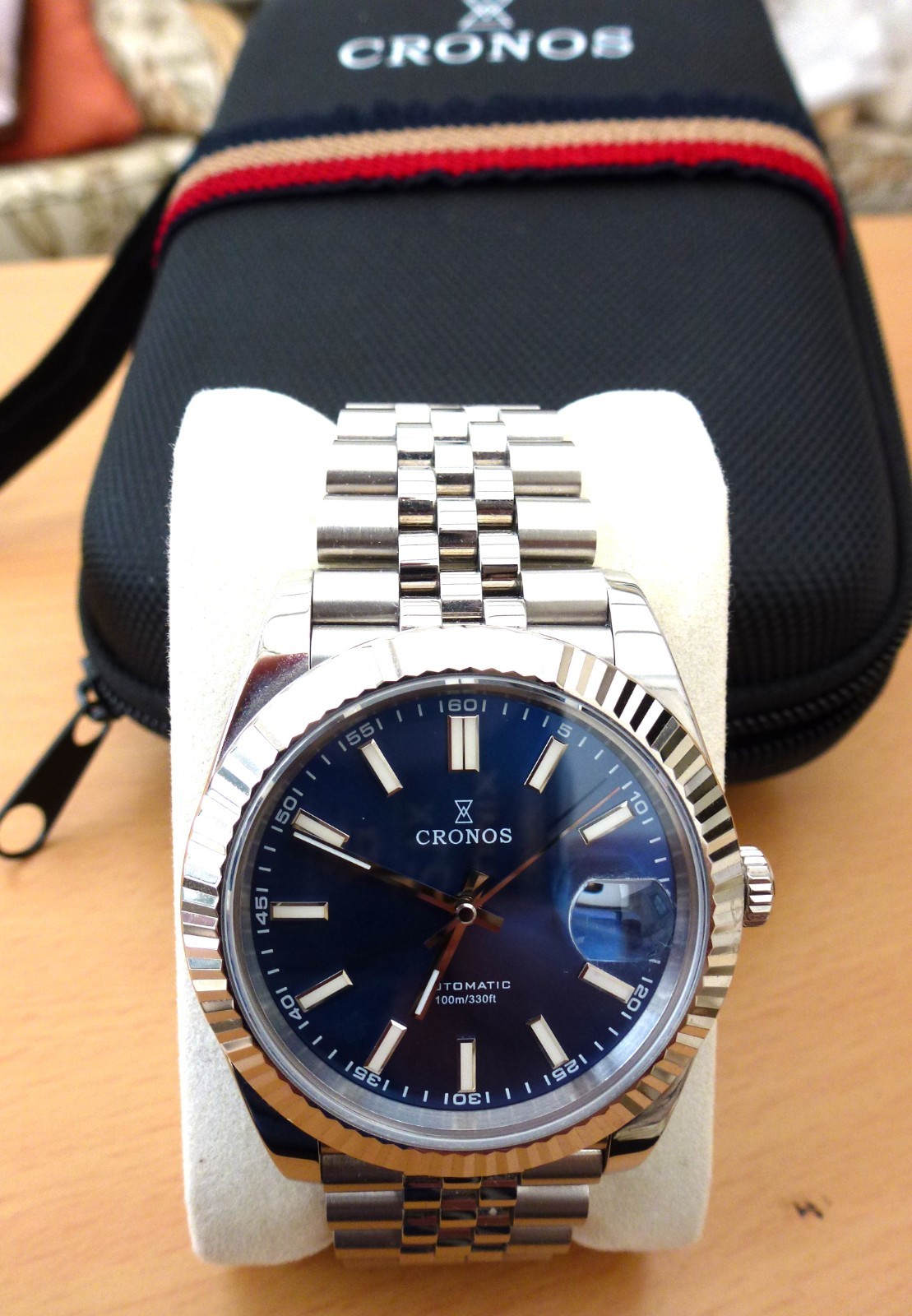 CRONOS HOMAGE OYSTER DATE MENS WATCH. STUNNING.