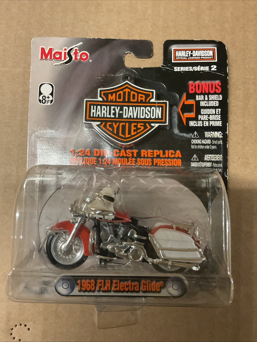 2004 Maisto Harley Davidson 1:24 Die Cast 1968 FLH Electra Glide