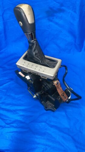 2003-2004 OEM Lincoln Navigator Floor Shifter Gear Shift Lever Selector Assembly - Picture 5 of 8