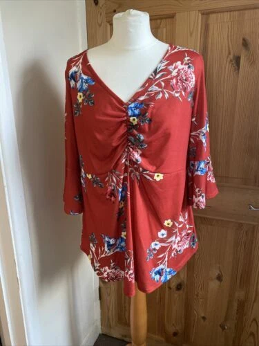 Boohoo Floral Dresses for Women