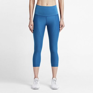 nike sculpt capri