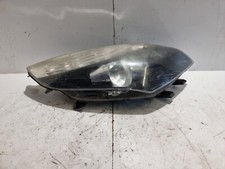 Renault Grand Scenic Headlight Front Right Drivers O/S Halogen 2010 OEM 89902927