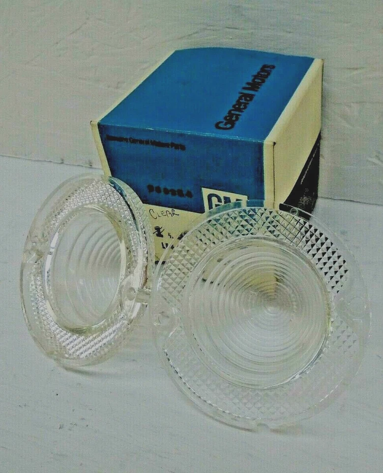 NOS 1963-1966 Chevrolet Corvette C-2 Impala Belair Convertible Back Up Lens Pair - Изображение 2 из 2