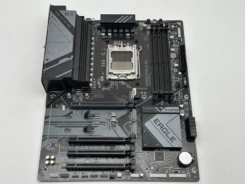 GIGABYTE B650 EAGLE AX AM5 AMD B650 ATX DDR5 Wi-Fi 6E Motherboard READ/FOR PARTS - Bild 6 von 9
