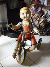 UNIQUE ART MFG. KIDDY CYCLIST TIN TOY WIND UP AS IS NOT WORKING