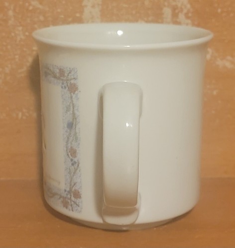 Otagiri CREATIVE COLLECTION PETER RABBIT Mug, 10 oz / 3 3/4" Karen Armstrong EUC - Picture 2 of 7
