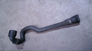 Kühlerschlauch Schlauch Kühlmittel 7789590 BMW 320d DPF Bj 2005 E90 / E91/