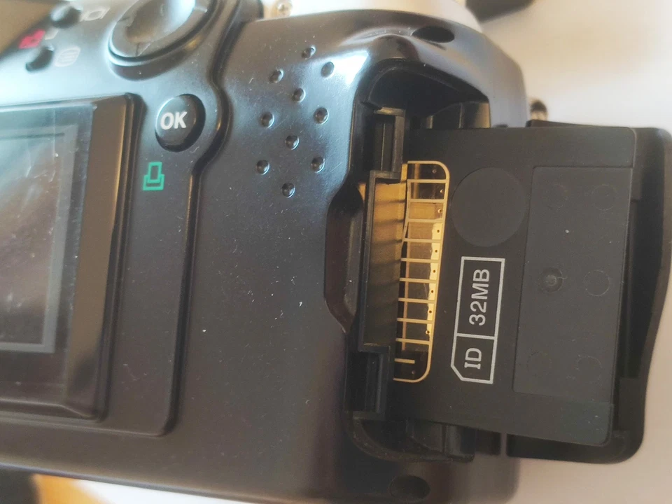 Olympus Camedia C200Z Digitalkamera Fotoapparat - Bild 4 von 4