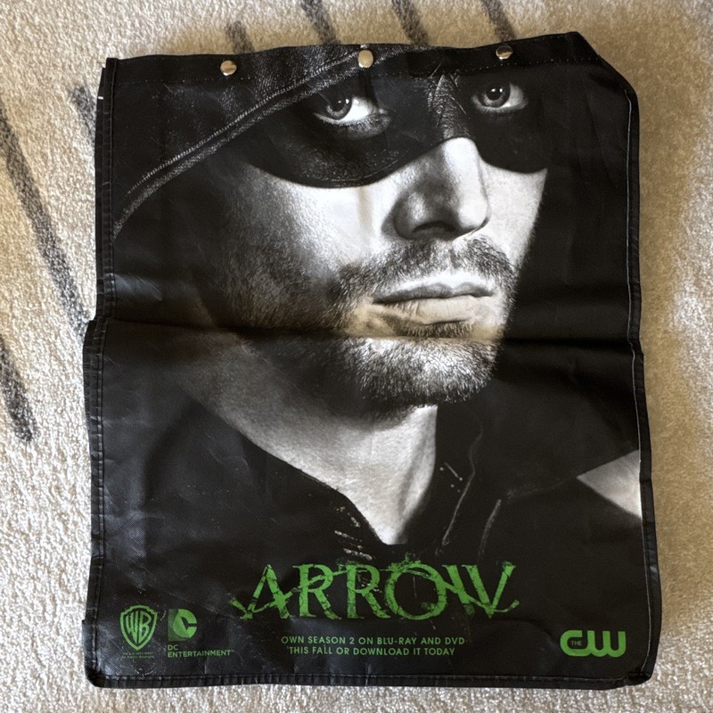 SDCC 2014 San Diego Comic Con ARROW Exclusive Backpack Bag DC WB NEW