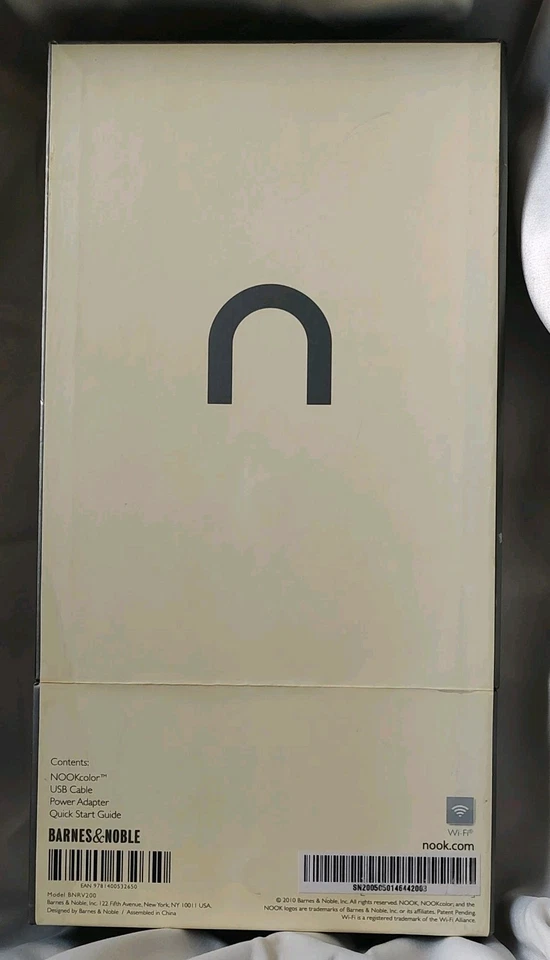 BARNES & NOBLE NOOK цвет 8GB, Wi-Fi, 7 дюймов - черный - Изображение 2 из 4