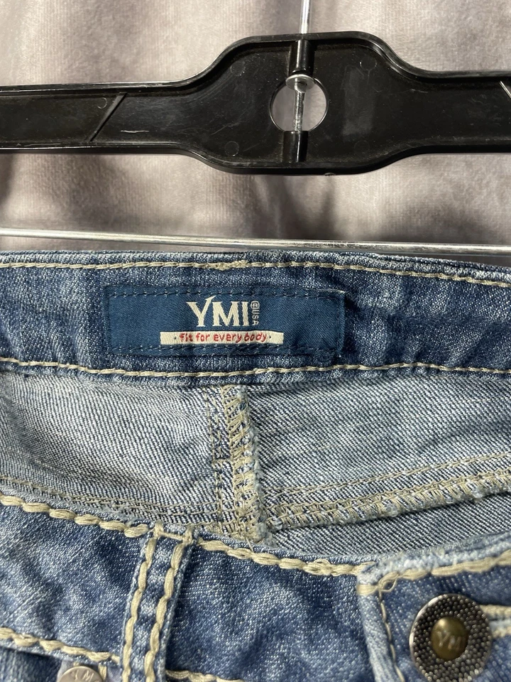 YMI American USA Flag Raw Hem Women's Jean Short Shorts Frayed Patriotic Size 5 - Image 3 of 4