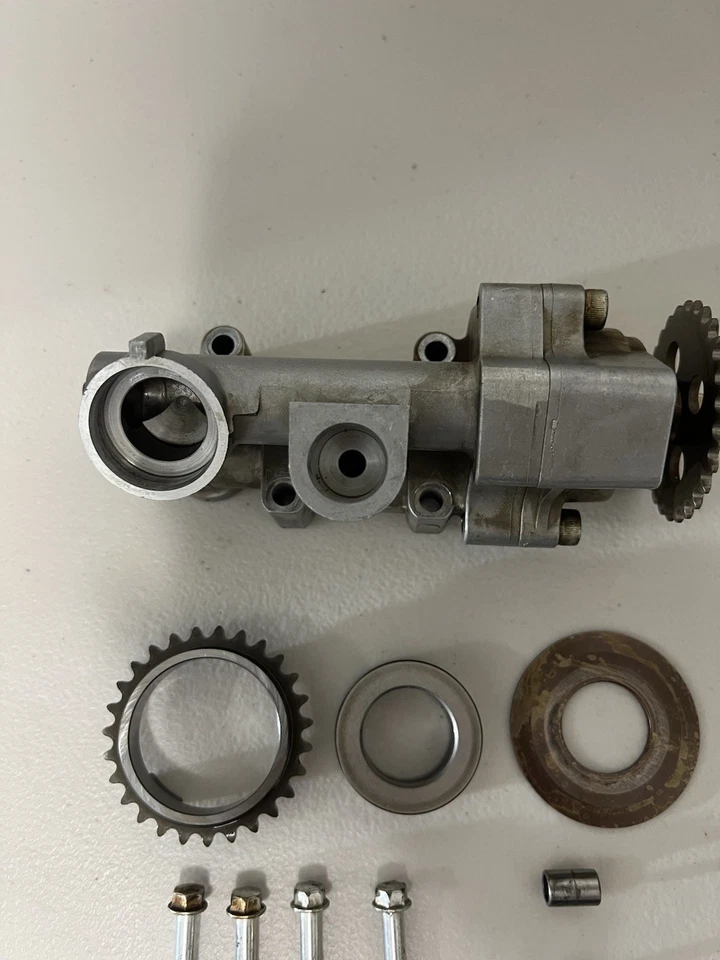 06-07 SUZUKI GSXR750 GSXR 750 GSXR600 MOTOR BOMBA ACEITE CADENA PERNO 2006 2007 Foto 3 de 4