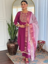 Embroidered Viscose Rayon Kurti with Pant  Jacquard Dupatta Set