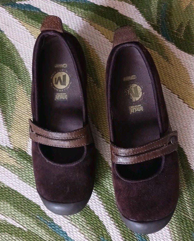 MERRELL PLAZA BANDEAU AIR CUSHION ORTHOLITE QFORM MARRONE SCARPE MARY JANE 5 5