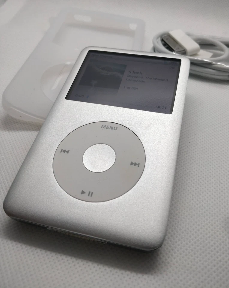 Apple iPod Classic - 7th/6th gen, silver (3000mah battery, full refurb) - Image 2 of 4