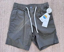 Vuori Ripstop Shorts Mens Size Small Color Dark Oregano Climber Hiking NWT
