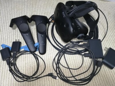 HTC Vive VR Headset Complete Set Full Kit System Virtual Reality