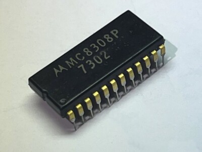 Motorola MC8308P  4-Bit, TTL. 2-Func.