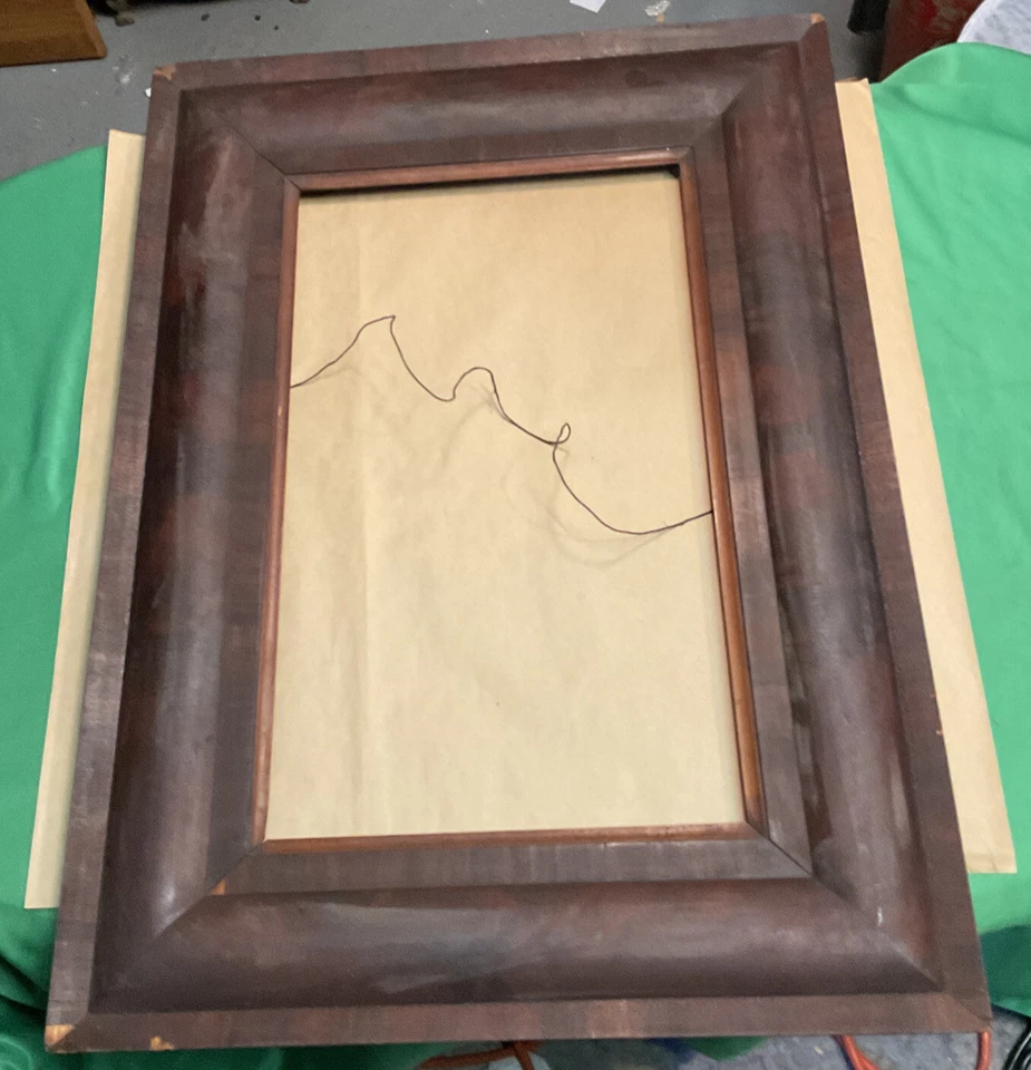vintage wooden picture frame size 12.5” x 20.5” Brown color Without Glass - Imagem 2 de 4