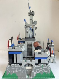 LEGO Castle: Knight&rsquo;s Kingdom II Castle of Morcia 8781 (2004 ) - See Description