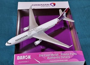 HAWAIIAN AIRLINES AIRBUS A330 DARON REALTOY DIECAST PLANE