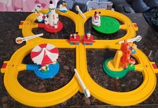 Vintage 1986 Disneyland Play Set Train Playmates Toy Near Complete 