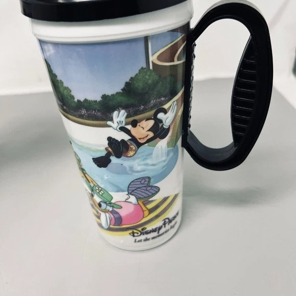 Juego de 2 tazas de viaje de plástico de los parques de Disney Mickey Minnie Mouse Space Mountain Foto 4 de 4