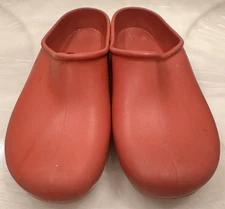 Sloggers Red Women's Waterproof Garden Clogs Size 7
