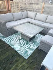 Grey Rattan Corner Garden Furniture Set 5–6 Seater Table- Stools- Parasol