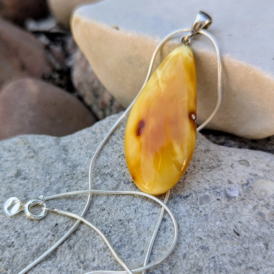 Ciondolo pietra ambra butterscotch naturale goccia pera argento sterling... - Immagine 3 di 4