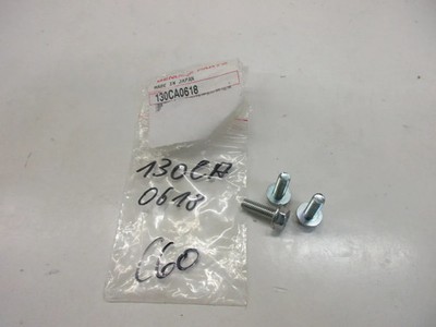 C60. Kawasaki Z 750 ZR 750 Schraube Fender hinten M6 x 18 Bolzen 130CA0618