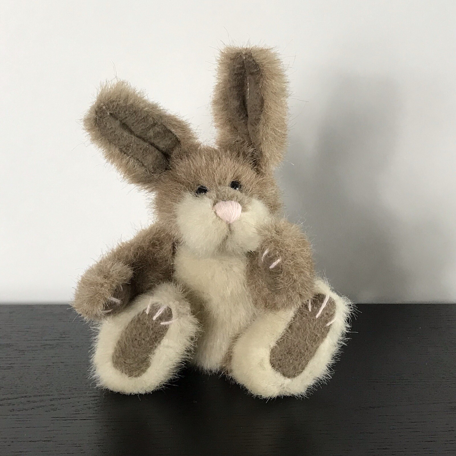 VINTAGE THE BOYD COLLECTION BROWN CREAM JOINTED BUNNY RABBIT 8" PLUSH