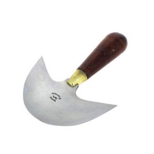 Couteau à pied demi lune -