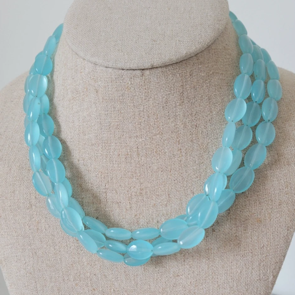 Collar de colección de plata esterlina con cuentas de cuarzo calcedonia azul triple hilo 16"