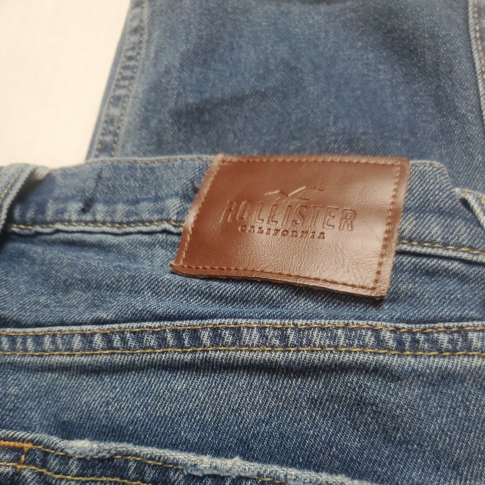 Womens Hollister distressed Blue slim straight je… - image 1