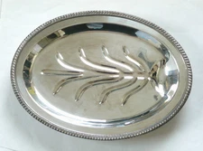 Lehman Brothers Silverplate Oval Footed Meat Carver Serving Tray Tree Well