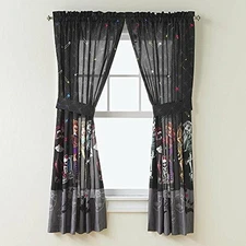 Mattel Monster High Pins and Needles Drapes - 82 x 63 inches