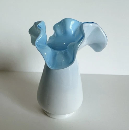 Vintage Kanawha Handcrafted White Cased Glass Vase Tiffany Blue Ruffle 5”
