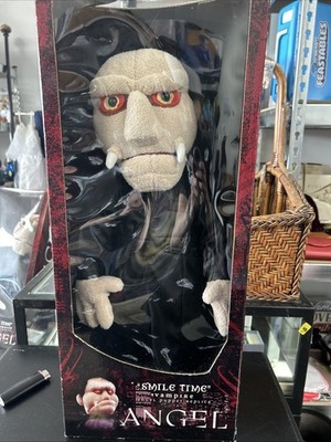 DIAMOND SELECT Smile Time Angel Vampire Puppet Replica