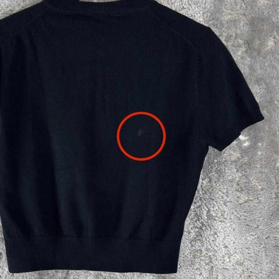 Cárdigan Suéter Doe Barbie Talla L Botón Negro Manga Corta Cuello Redondo Foto 3 de 4