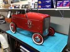 1932 Ford Roadster pedal car official Ford licenced w/original box