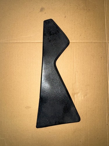 OEM Yamaha NMax Fußstütze unter Fußmatte 2DP-F7483-00 2015-2020