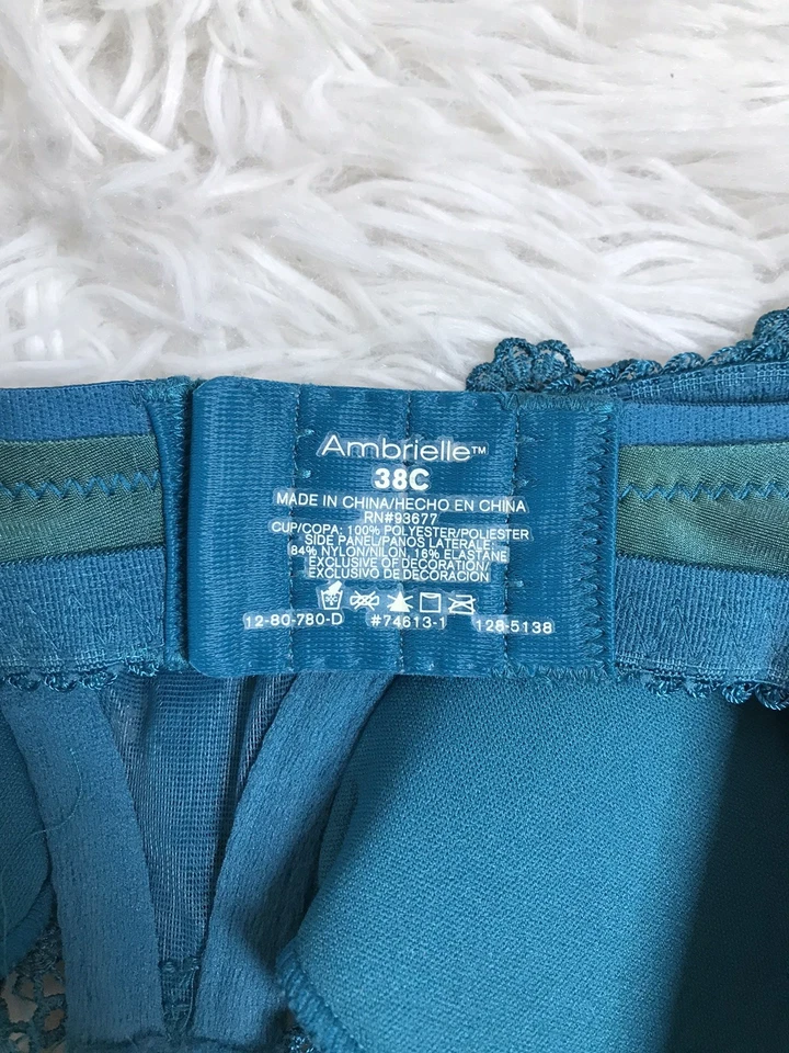 Sujetadores florales vintage Ambrielle lentejuelas bordadas color turquesa 38C Foto 4 de 4