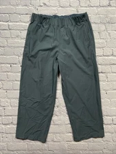 Lululemon Next Move Crop Pants Women’s 8 Green Career Minimalist Athleisure READ