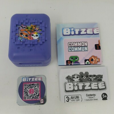 WORKS Bitzee Original Interactive Digital Pet with Instructions NO BOX