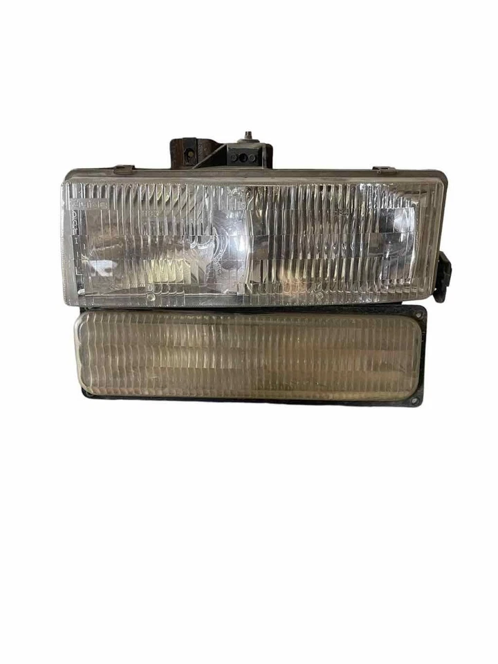 96 97 98 99 00 01 02 GMC VAN SAVANA 1500 Conjunto de faros conductor izquierdo Foto 2 de 4